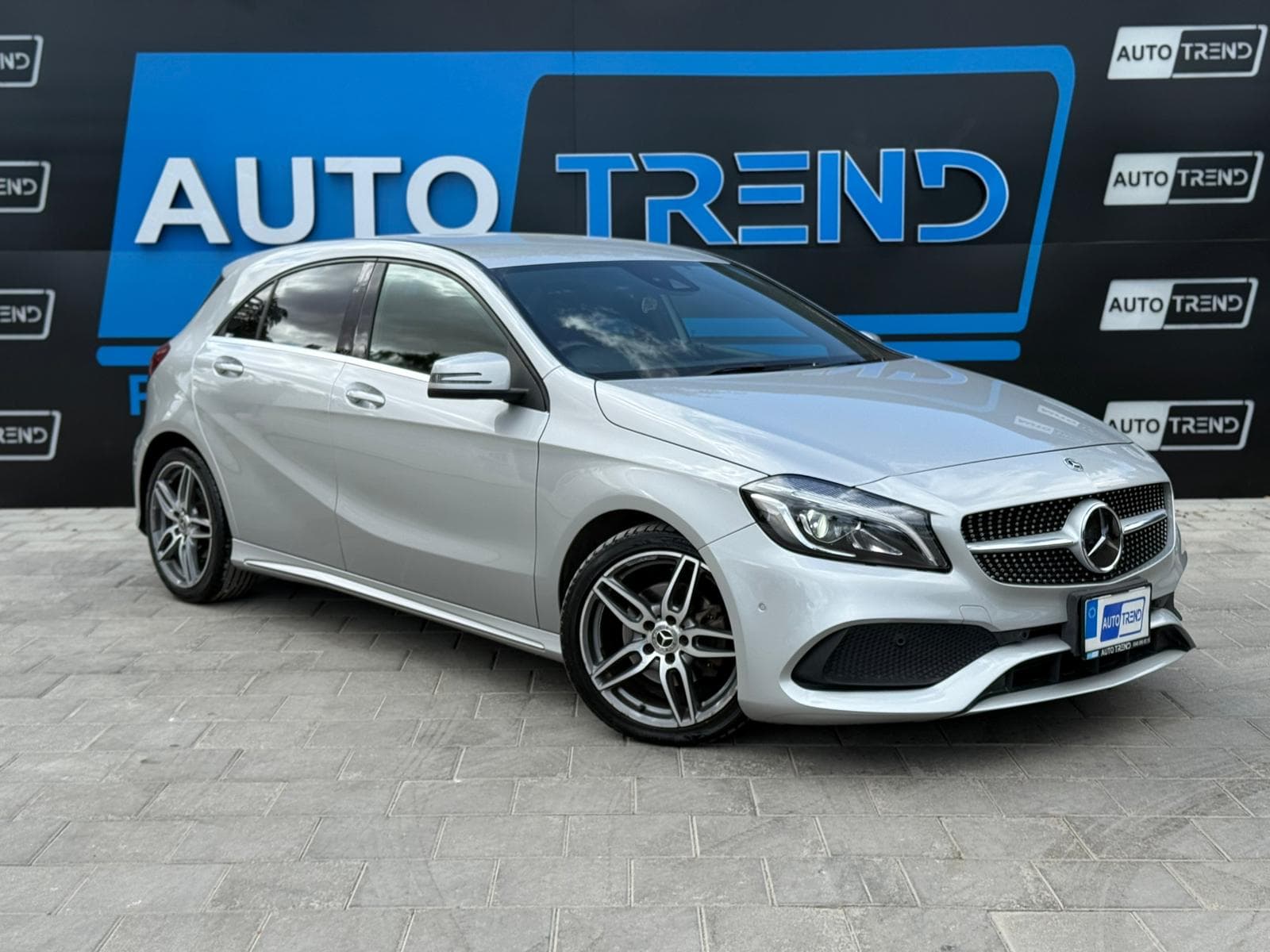 2018 Mercedes-Benz A-Class - view 1